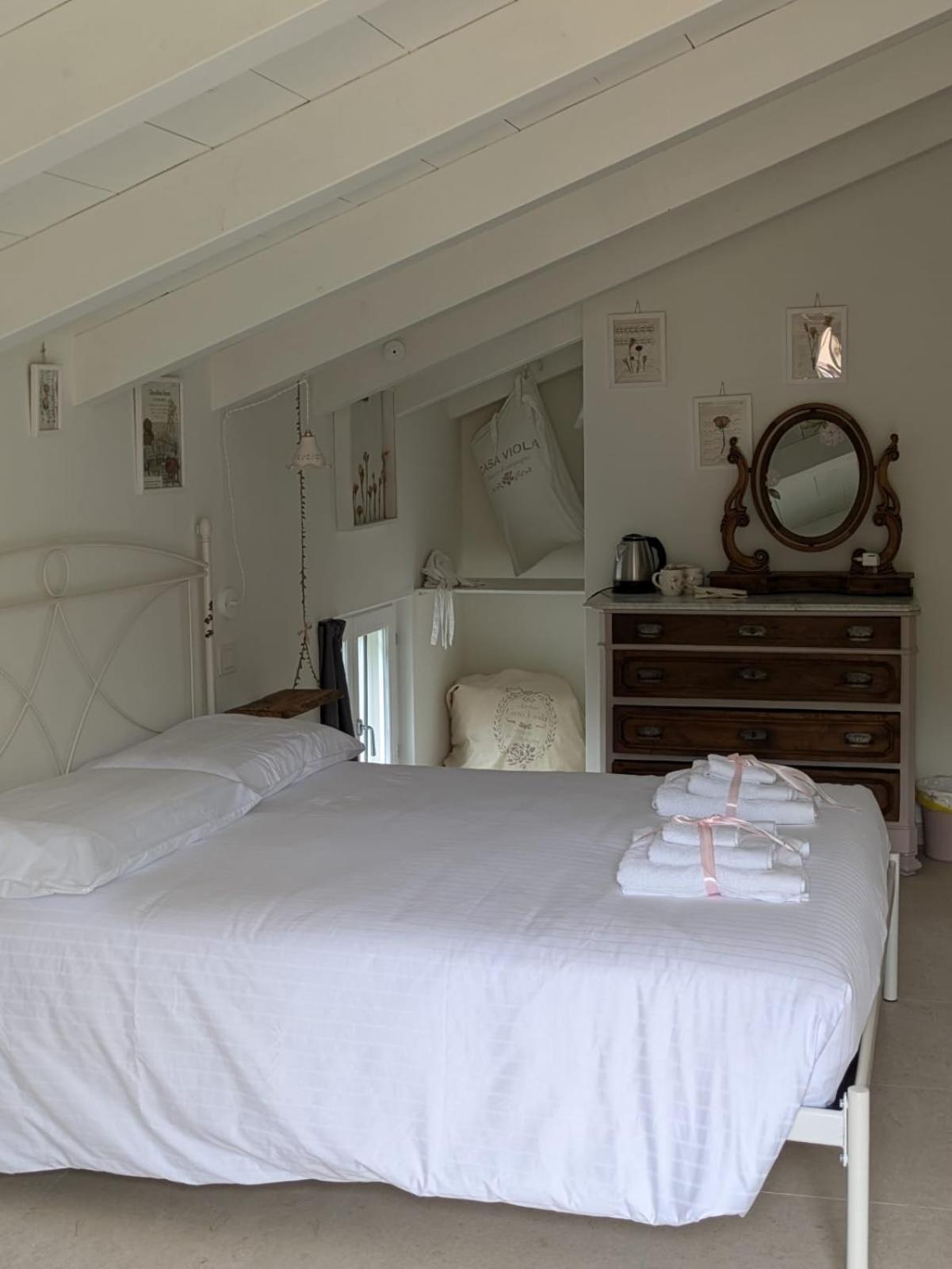 Casa Viola Bed And Breakfast Dimora Di Campagna Calice Ligure Exterior foto
